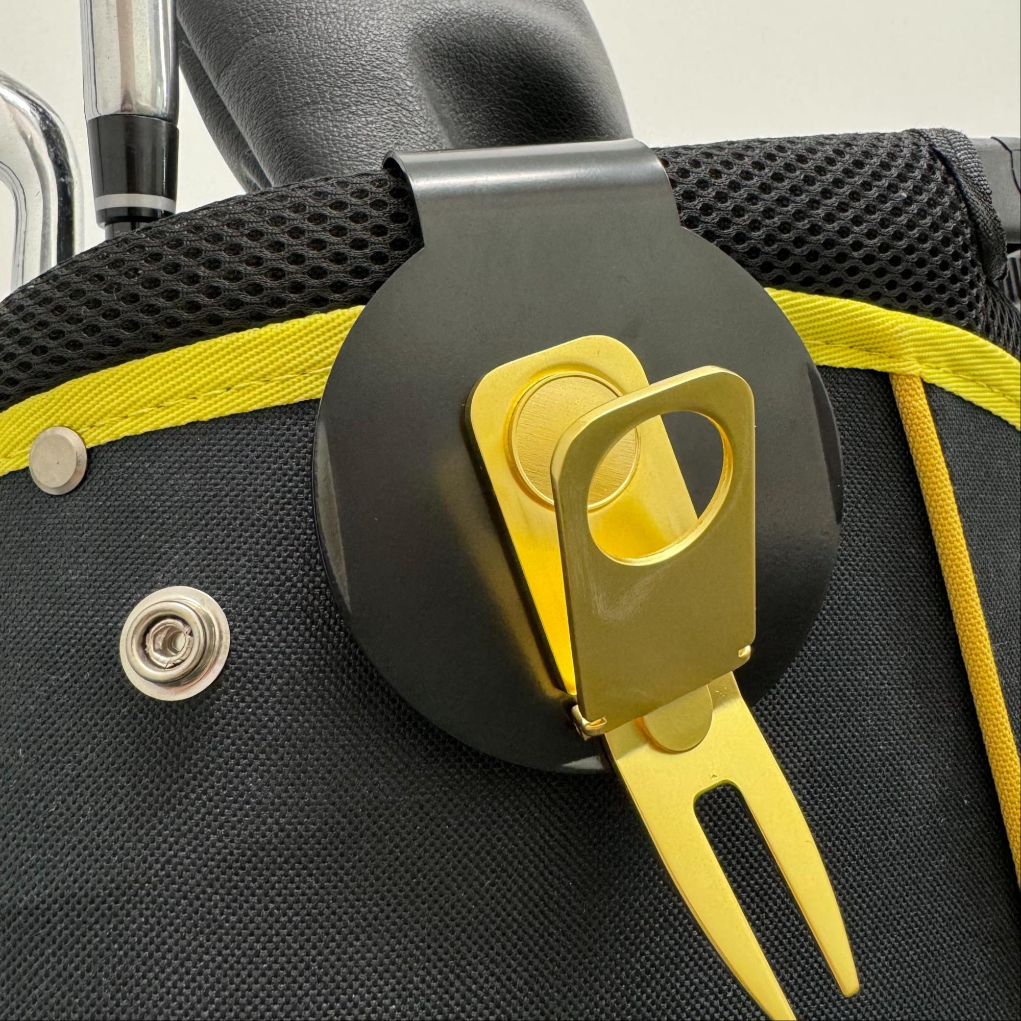 Golf Bag Metal Landing Pad, Me - Golf Equipment Stores avaliação e preço